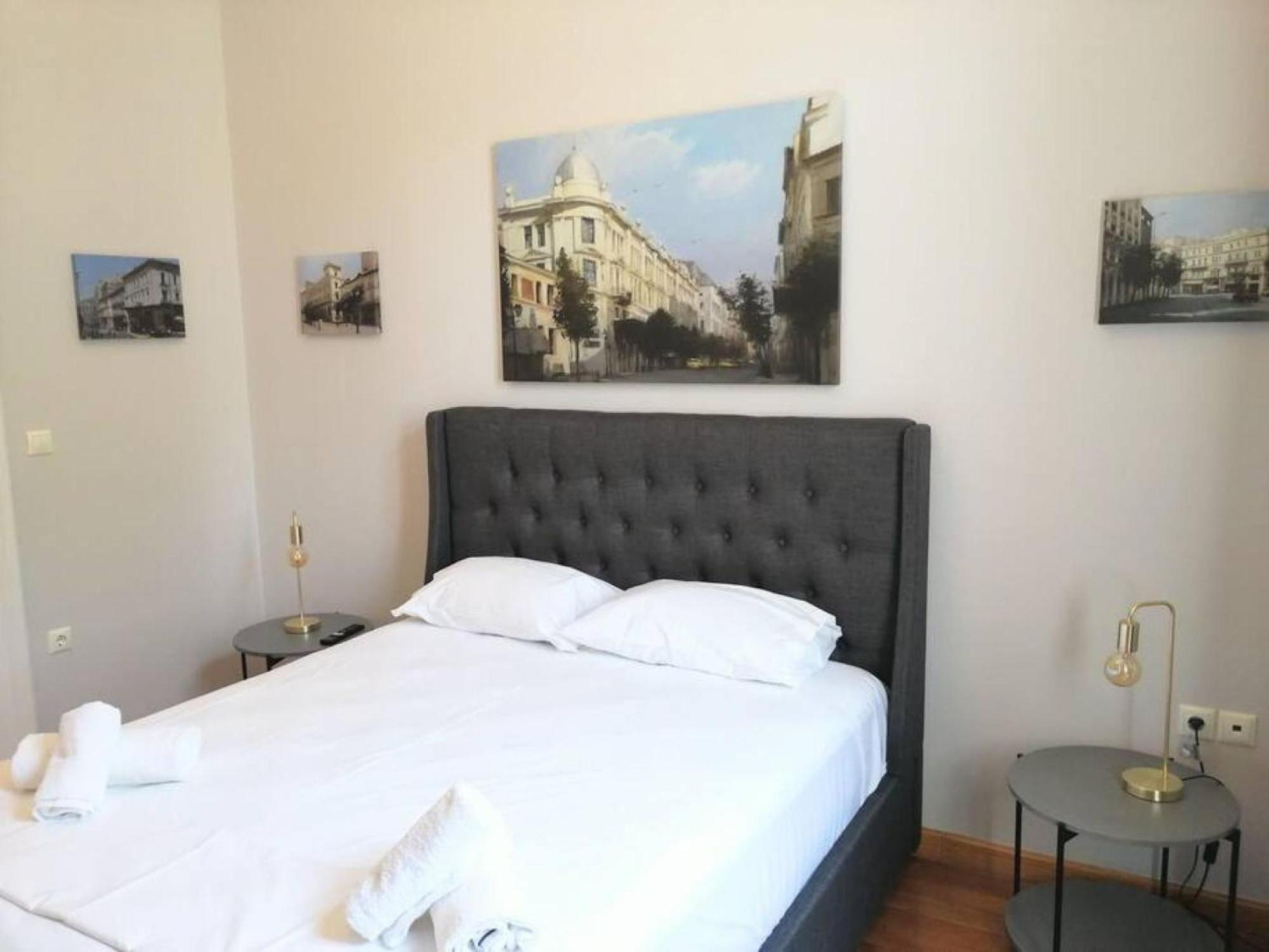 Elegant Apartment Under The Acropolis Атина Екстериор снимка