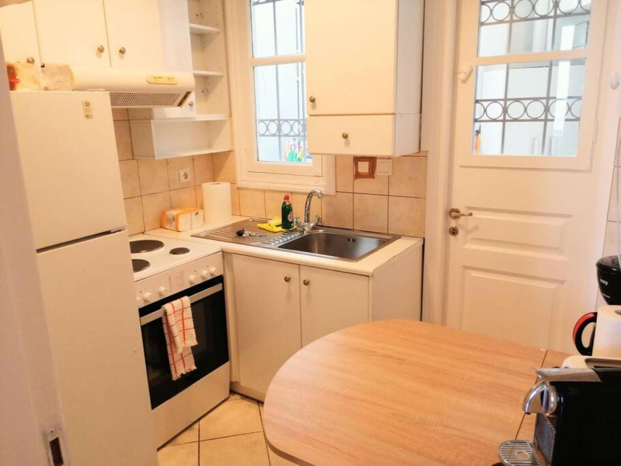 Elegant Apartment Under The Acropolis Атина Екстериор снимка